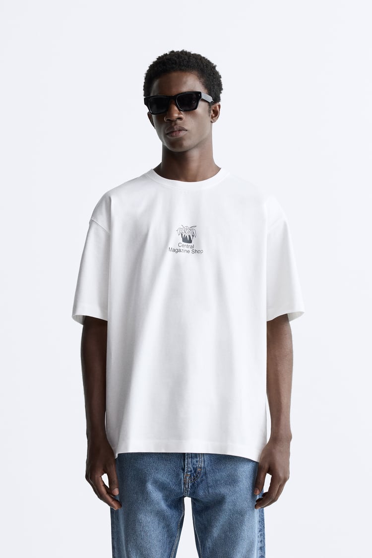 Magazine Shop Oversized T-Shirt