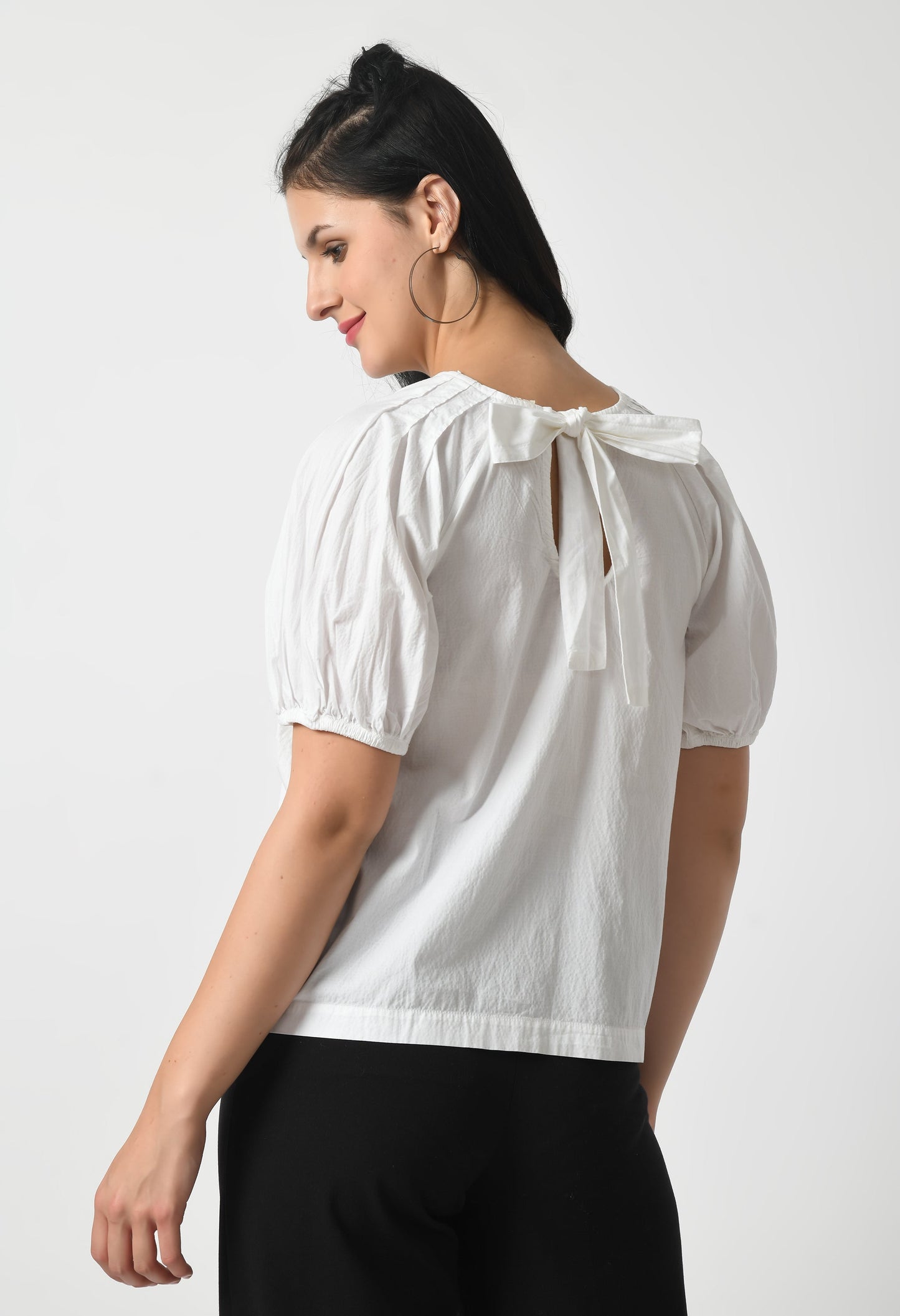 Snowflake White Round Neck Top